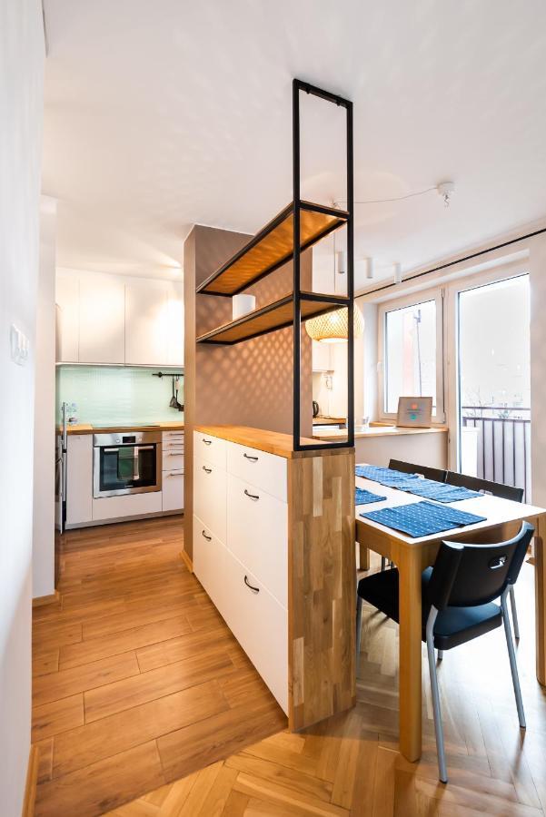 Ochota Artistic Space Apartment Varsavia Esterno foto